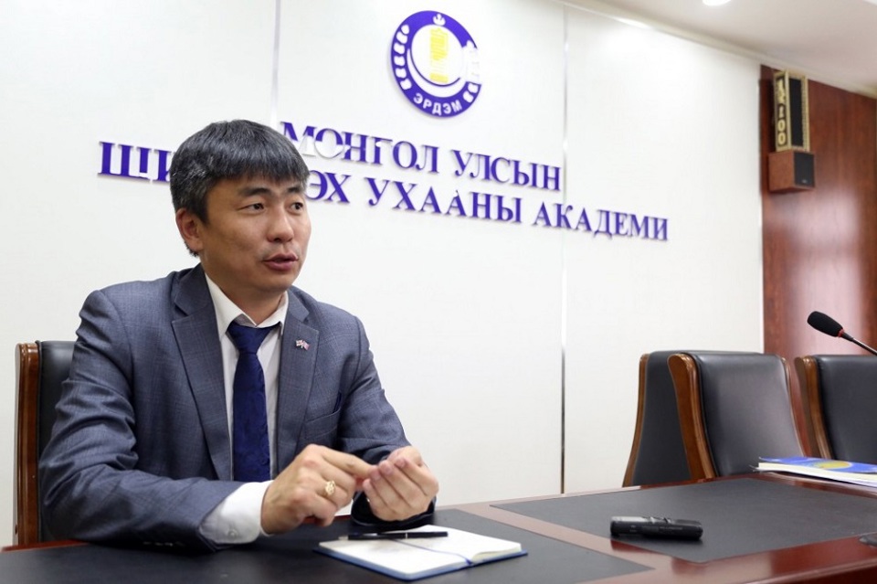 Д.Золбоо: АНУ-ын Ерөнхийлөгчөөр хэн ч сонгогдсон Монголд нөлөөлөхгүй