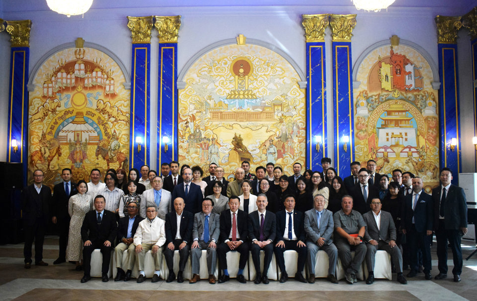 “Монгол-Туркийн орчин үеийн харилцаа, цаашдын чиг хандлага” эрдэм шинжилгээний хурал болов