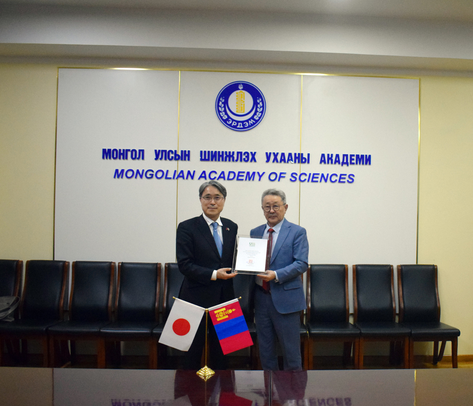 Элчин сайдыг хүлээн авч уулзав